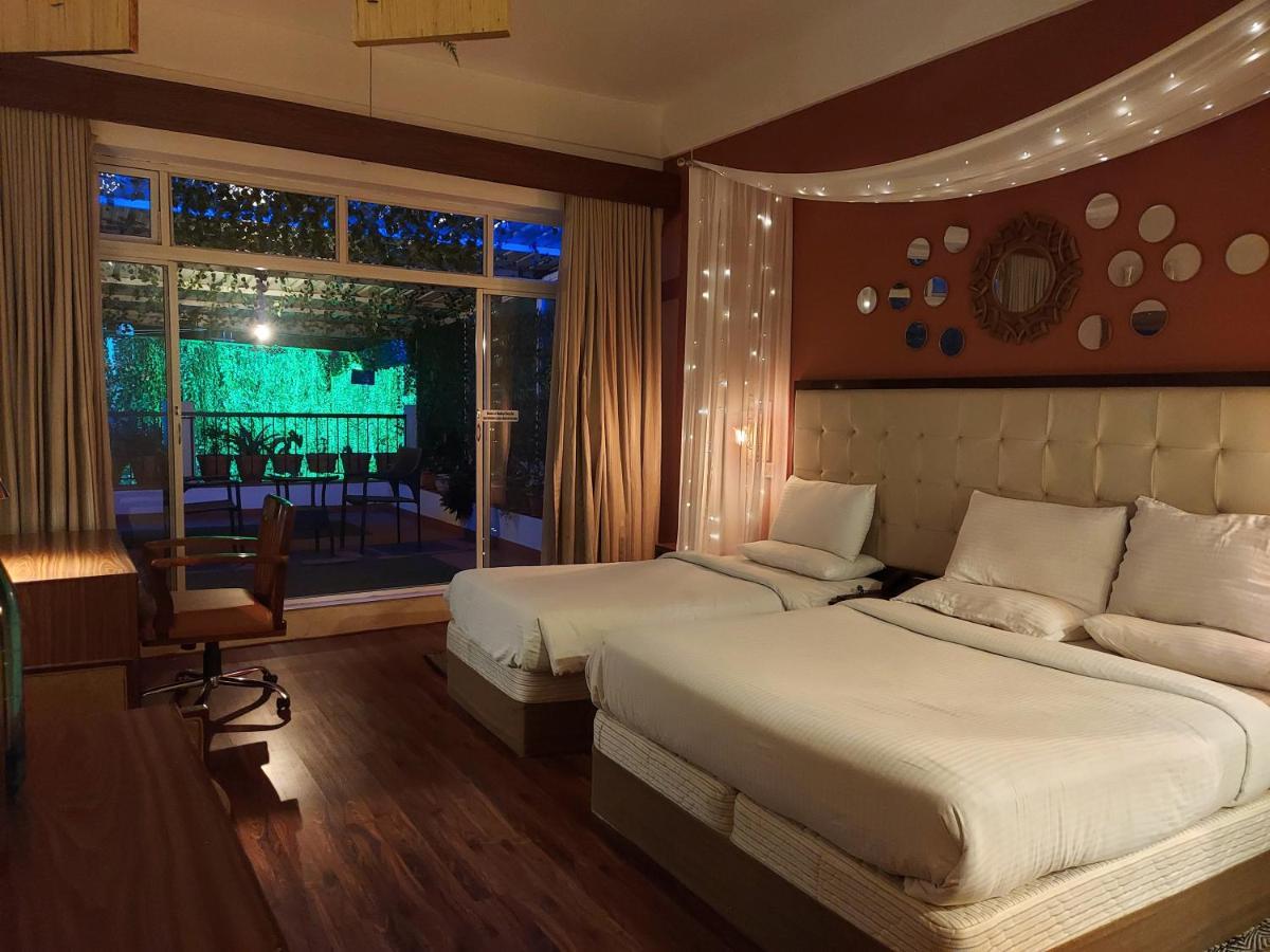 Orchid Square Hotel Coonoor Exterior photo
